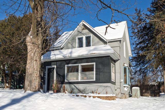414 Saint Croix Avenue W, Stillwater, MN 55082