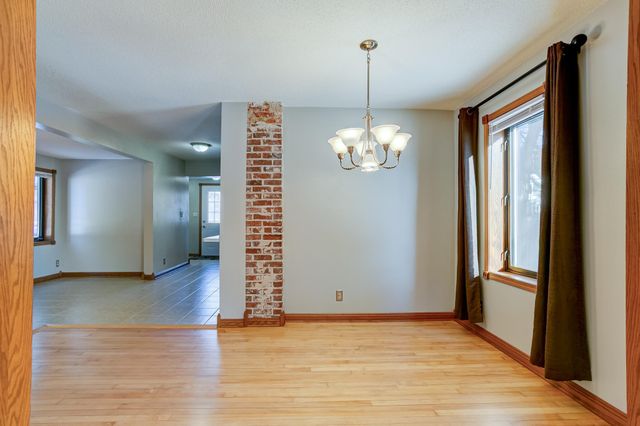 414 Saint Croix Avenue W, Stillwater, MN 55082