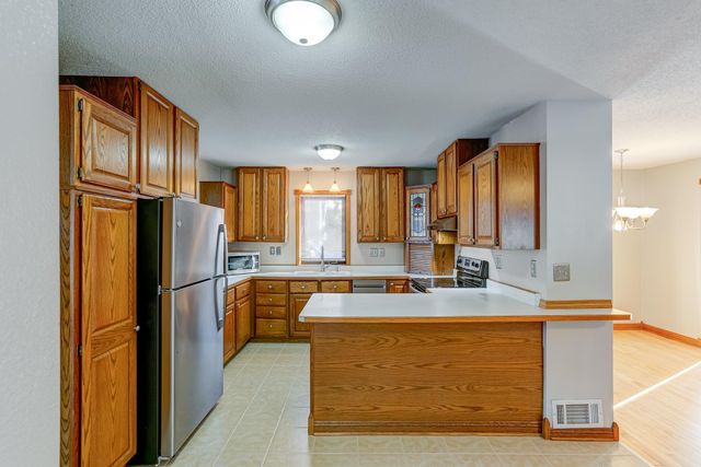 414 Saint Croix Avenue W, Stillwater, MN 55082