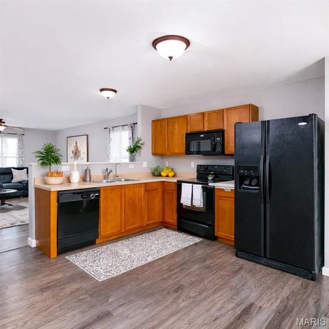 460 Creek Bend Drive, Moscow Mills, MO 63362