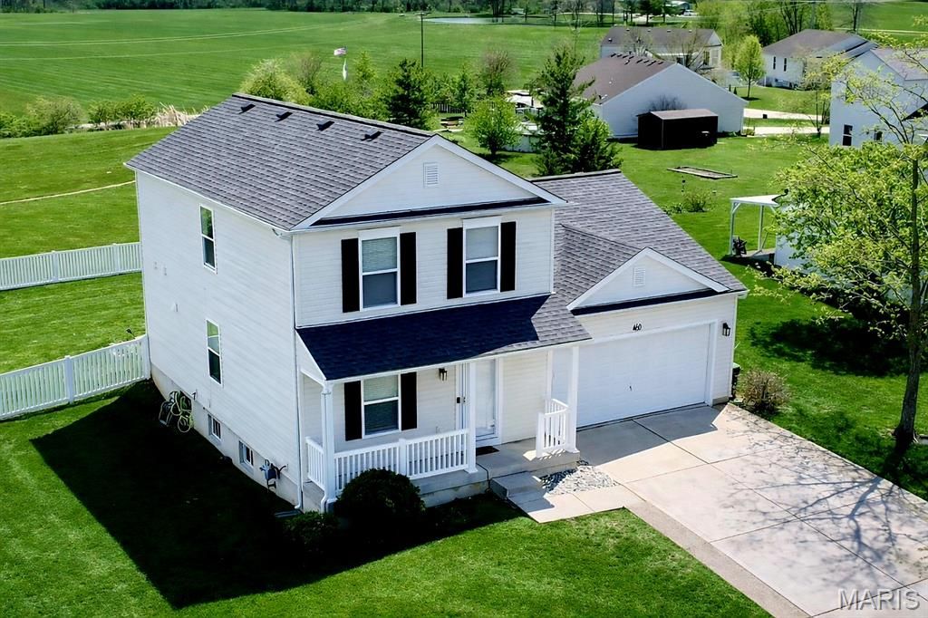 460 Creek Bend Drive, Moscow Mills, MO 63362