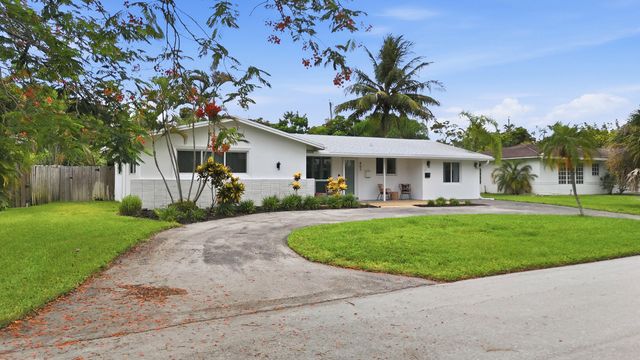 807 SE 9 Terrace, Deerfield Beach, FL 33441
