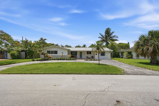 807 SE 9 Terrace, Deerfield Beach, FL 33441