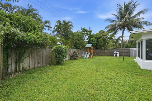 807 SE 9 Terrace, Deerfield Beach, FL 33441