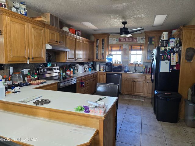 390 County Road P, Edmonson, TX 79032