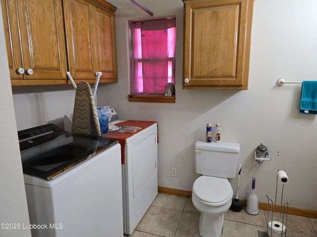 390 County Road P, Edmonson, TX 79032