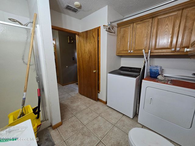 390 County Road P, Edmonson, TX 79032