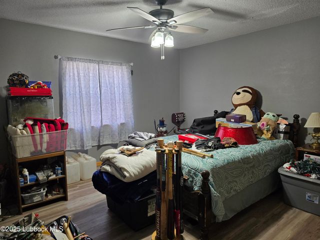 390 County Road P, Edmonson, TX 79032