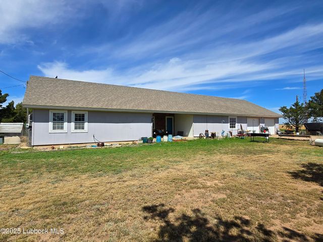 390 County Road P, Edmonson, TX 79032