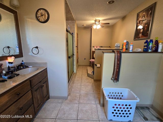 390 County Road P, Edmonson, TX 79032