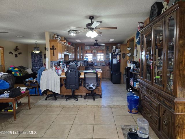 390 County Road P, Edmonson, TX 79032