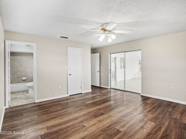 4040 Knight Avenue, Melbourne, FL 32901