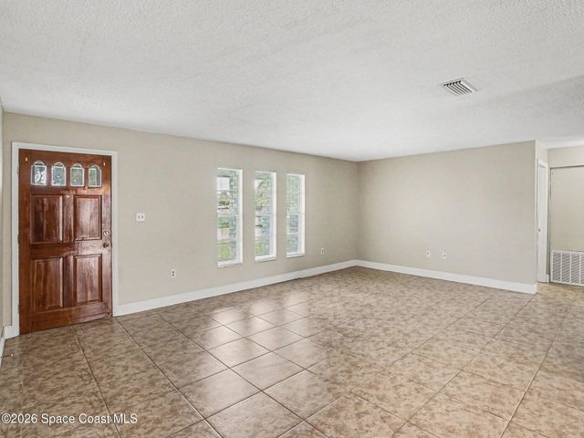 4040 Knight Avenue, Melbourne, FL 32901