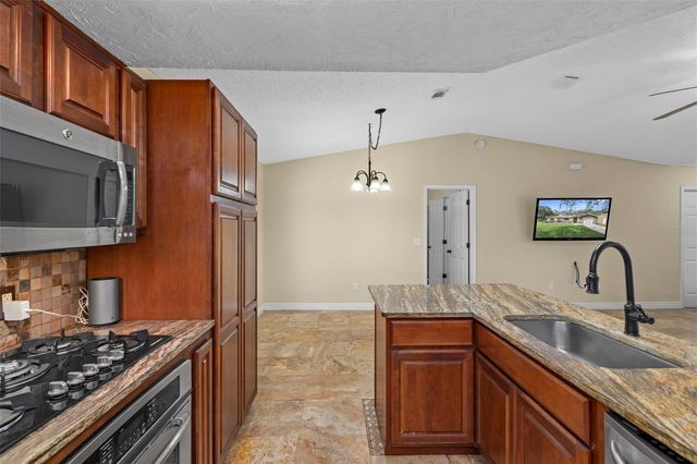 35362 RANCHETTE BOULEVARD, Webster, FL 33597