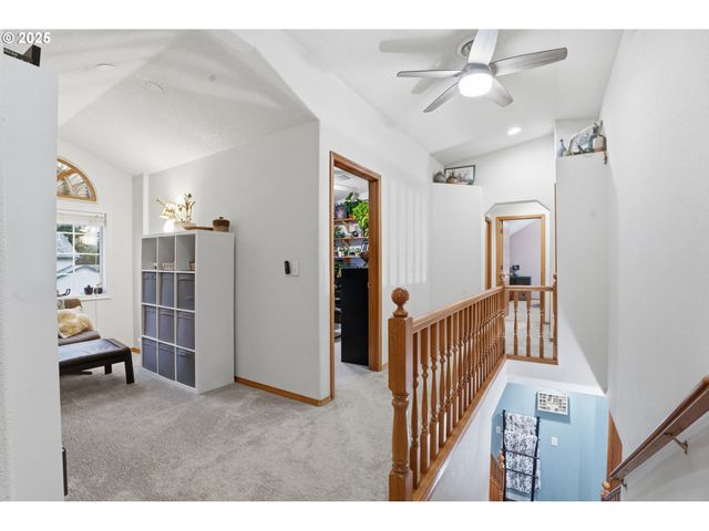 1903 Ne 104TH Ave, Vancouver, WA 98664