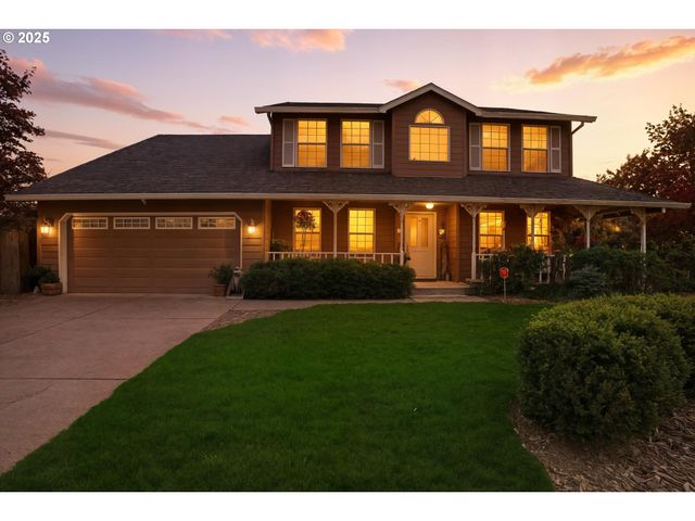 1903 Ne 104TH Ave, Vancouver, WA 98664