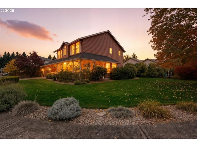 1903 Ne 104TH Ave, Vancouver, WA 98664