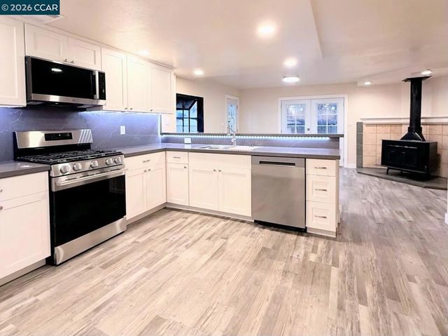 1716 Estudillo St, Martinez, CA 94553