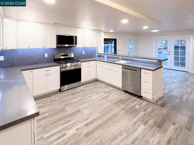 1716 Estudillo St, Martinez, CA 94553