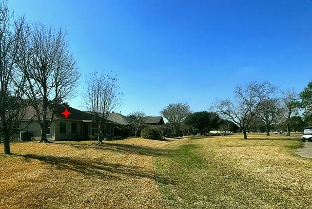 2735 S Peach Hollow Circle, Pearland, TX 77584