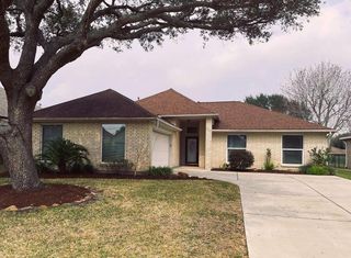 2735 S Peach Hollow Circle, Pearland, TX 77584