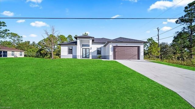 203 E 10TH ST, Lehigh Acres, FL 33972