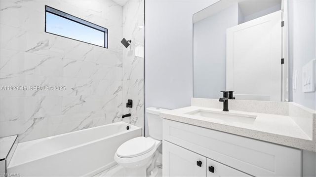 203 E 10TH ST, Lehigh Acres, FL 33972