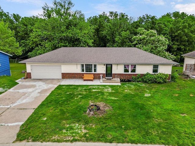 1712 Russell Road, Pleasant Hill, MO 64080