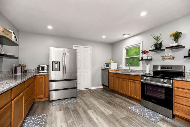 1712 Russell Road, Pleasant Hill, MO 64080