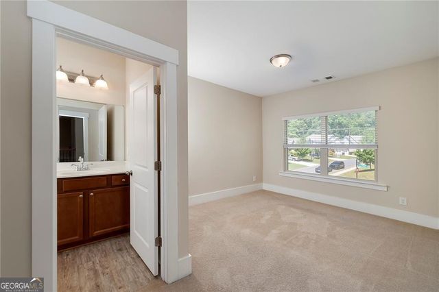 201 MEADOW BRANCH Lane, Dallas, GA 30157