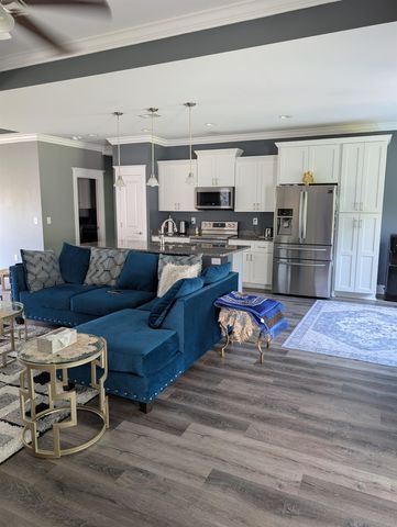 601 West Oak Circle Dr., Myrtle Beach, SC 29588