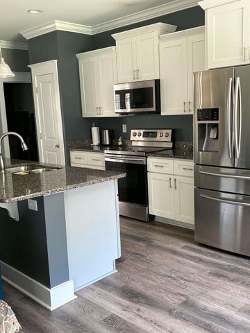 601 West Oak Circle Dr., Myrtle Beach, SC 29588