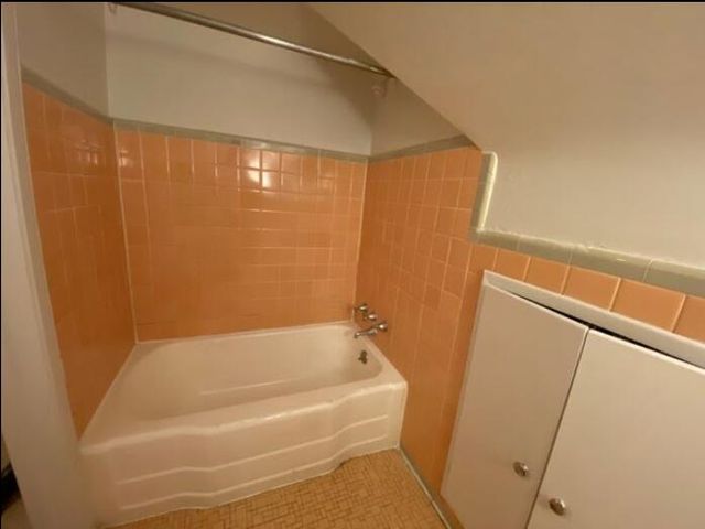 20604 Washtenaw Street, Detroit City, MI 48225