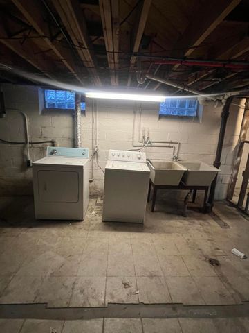 20604 Washtenaw Street, Detroit City, MI 48225