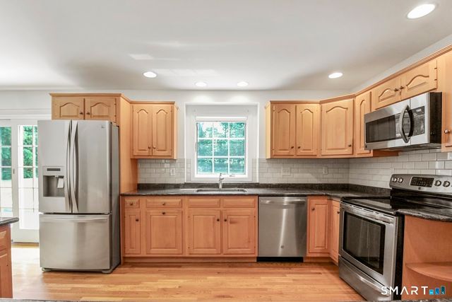 45 Glenbrook Road, Trumbull, CT 06611