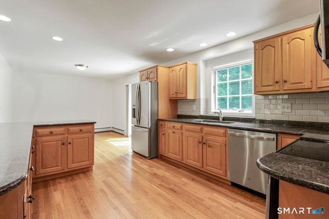 45 Glenbrook Road, Trumbull, CT 06611