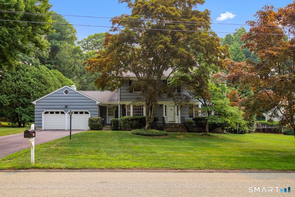 45 Glenbrook Road, Trumbull, CT 06611