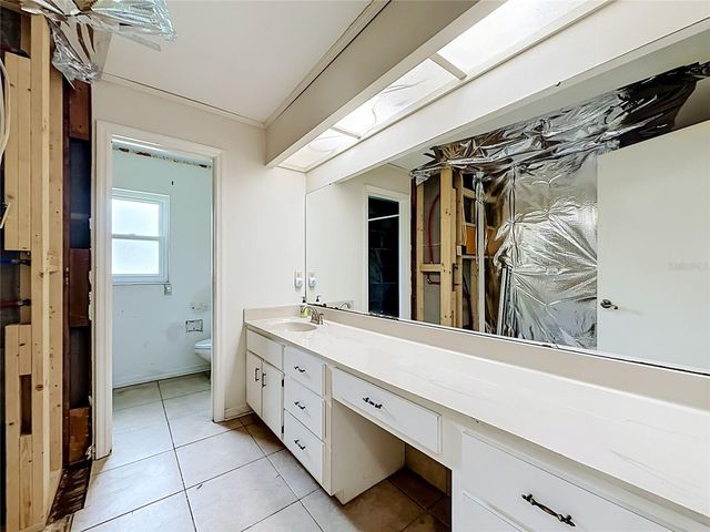 2405 NE 2ND STREET, Ocala, FL 34470