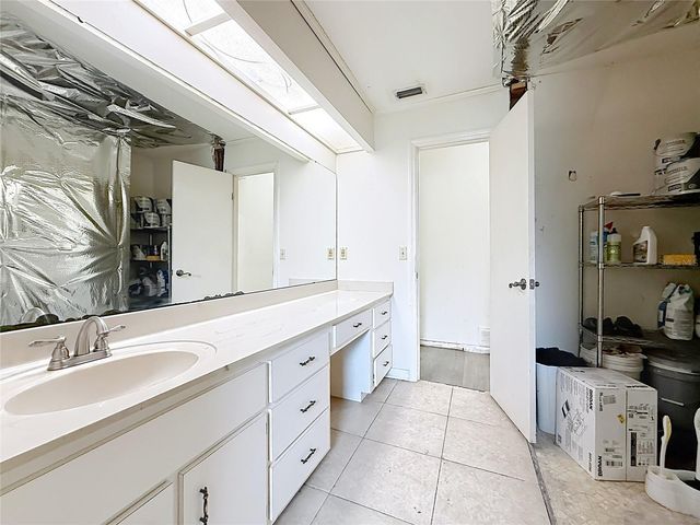 2405 NE 2ND STREET, Ocala, FL 34470