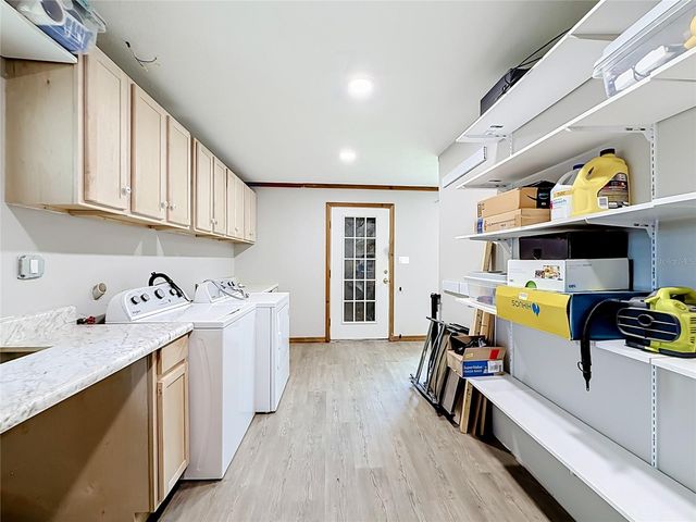 2405 NE 2ND STREET, Ocala, FL 34470