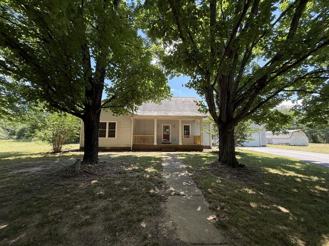 873 Walnut Grove Rd, Christiana, TN 37037