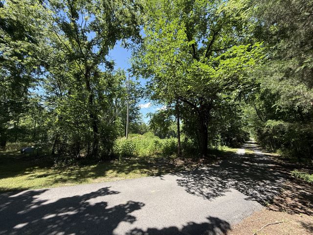 873 Walnut Grove Rd, Christiana, TN 37037