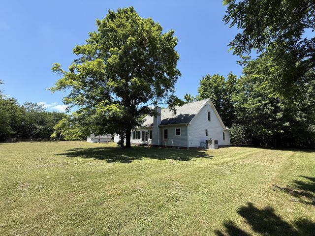 873 Walnut Grove Rd, Christiana, TN 37037