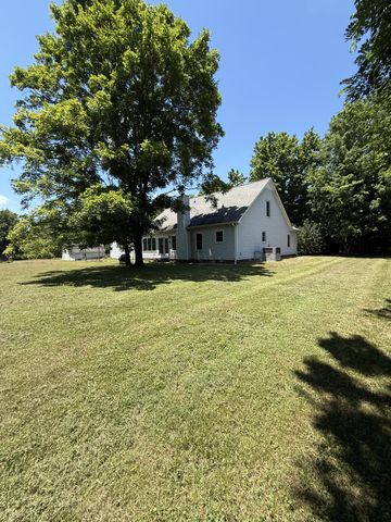 873 Walnut Grove Rd, Christiana, TN 37037