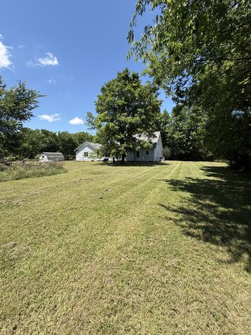 873 Walnut Grove Rd, Christiana, TN 37037
