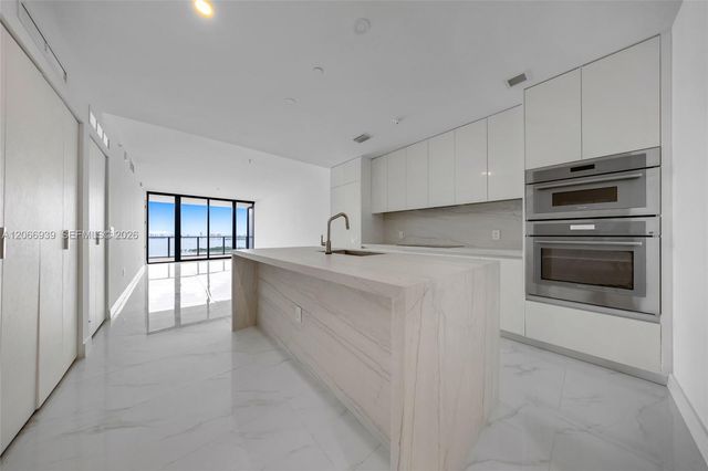 700 NE 24th Street 1706, Miami, FL 33137