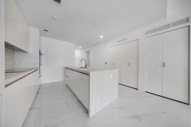 700 NE 24th Street 1706, Miami, FL 33137