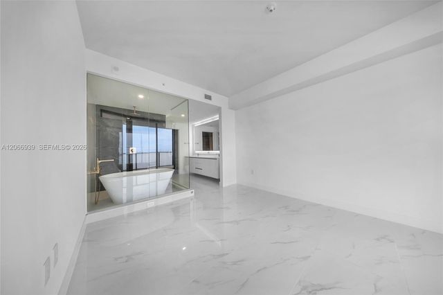 700 NE 24th Street 1706, Miami, FL 33137
