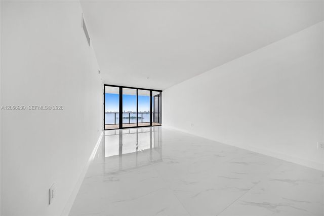 700 NE 24th Street 1706, Miami, FL 33137