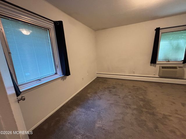 216 Manor E 3538, Red Bank, NJ 07701